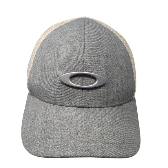 Oakley Snapback Trucker Hat Gray One Size Adjustable Embroidered Mesh Back - Picture 1 of 8